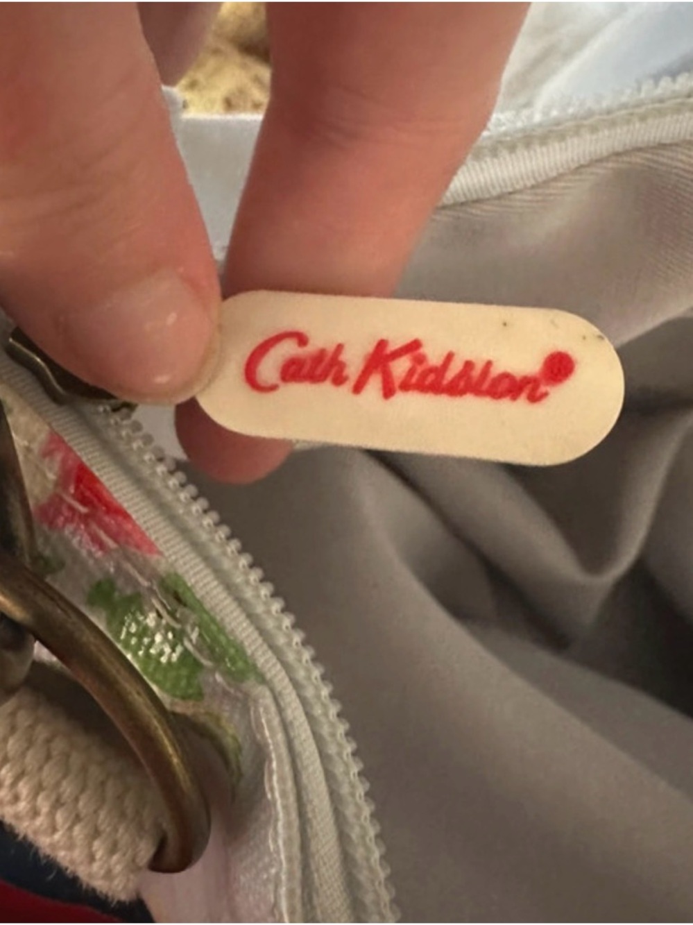 Cath Kidston London ~Pale Blue Floral Oilcloth Shoulder Bag - Picture 6 of 7